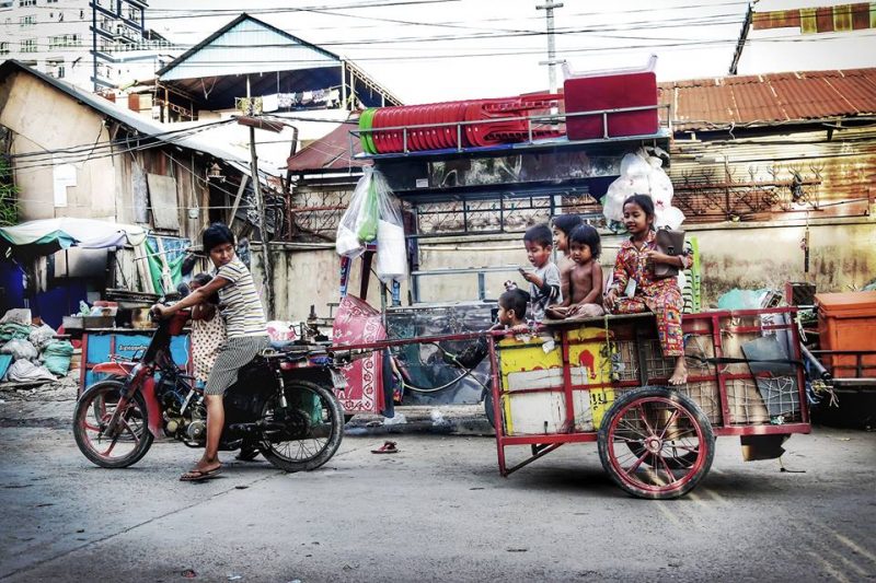 Inside people Phnom Penh by Dino Morri