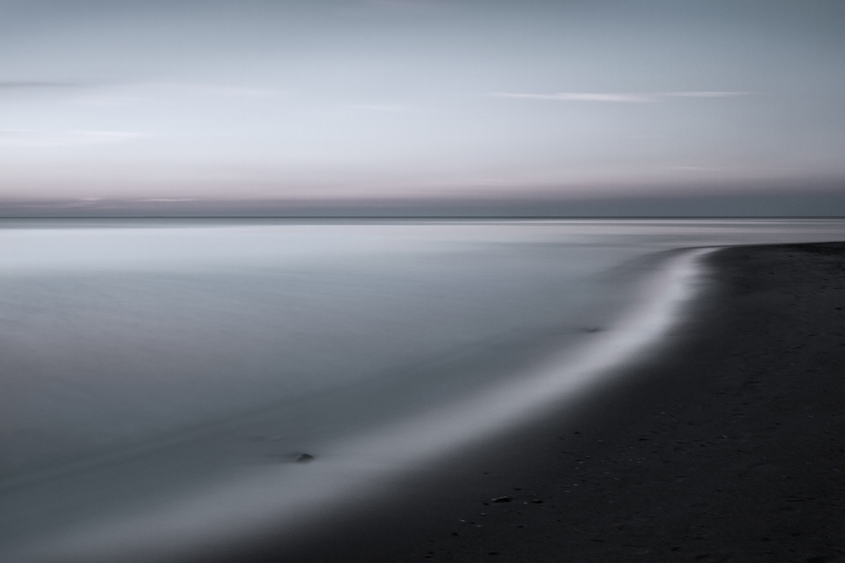 Evenings at the sea by Gundula Walz