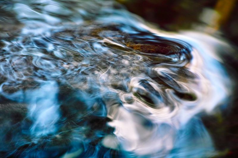 Reflexionen Reflections by Hans Karuga