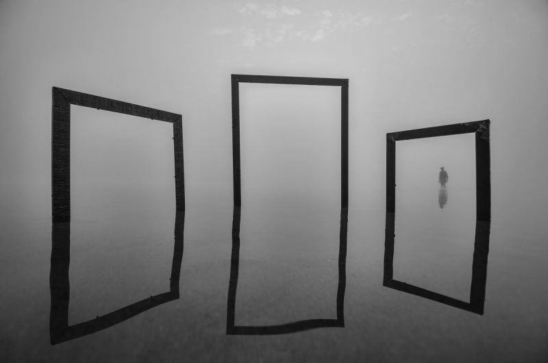 UP22 - In-out © Dipak Ray